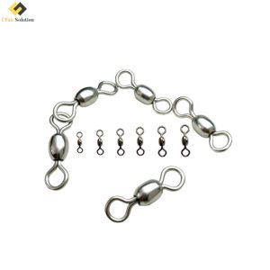 An assortment of various sizes of silver stainless steel swivel spinners for fishing tackle, displayed on a white background.